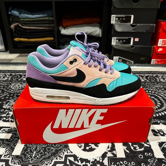 🔥Nike Air Max 1 Have a Nike Day🔥 - Picture 3 of 5